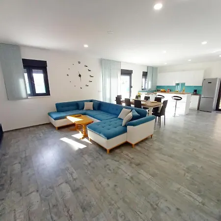 Beautiful With Private Pool On Peaceful Location, Village Sveti Kirin Villa *
