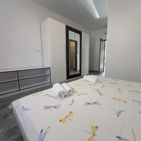 Villa Beautiful With Private Pool On Peaceful Location, Village Sveti Kirin *